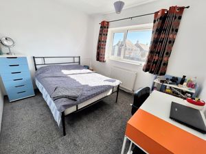 Bedroom- click for photo gallery